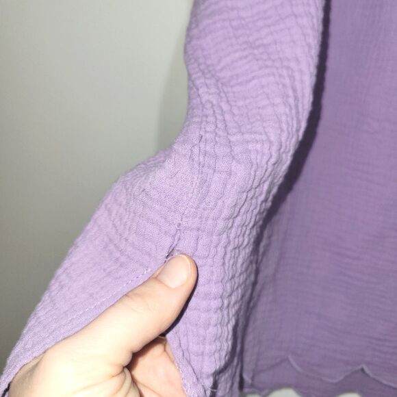White Birch Purple Gauzy Ruffle Sleeve Scallop Top 1X - Picture 8 of 9